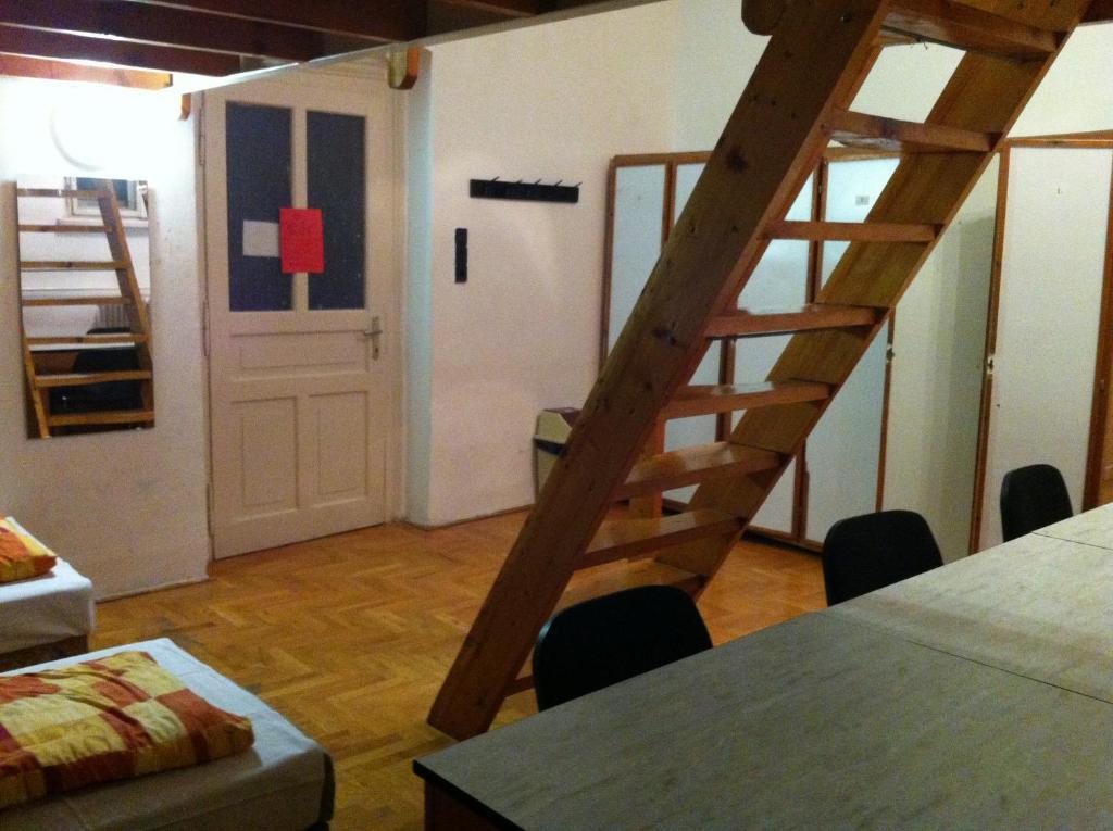 Season Hostel 2 Budapest Værelse billede